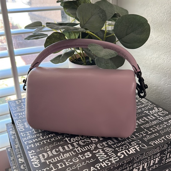 NWOT Coach Pillow Tabby 18 in Ice Purple - Picture 3 of 8